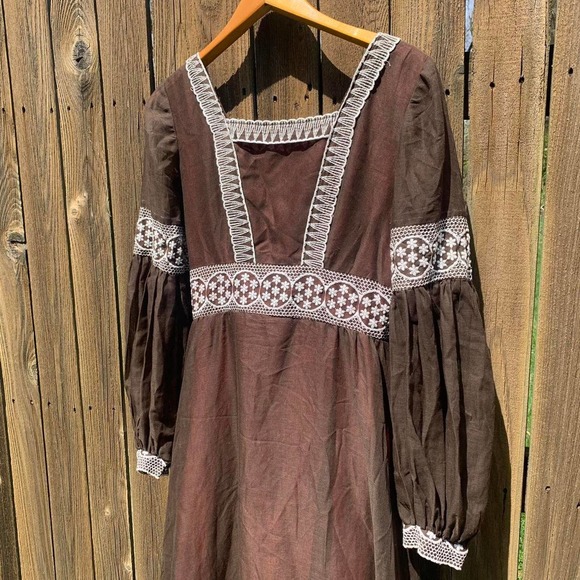 Vintage 1970s Brown Prairie Dress - Picture 2 of 7